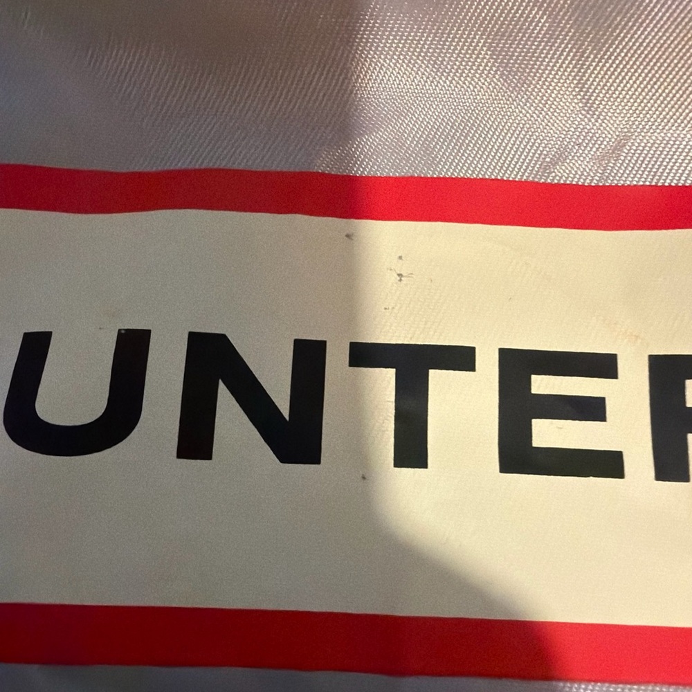 Hunter Silver Drawstring Backpack - Picture 12 of 12